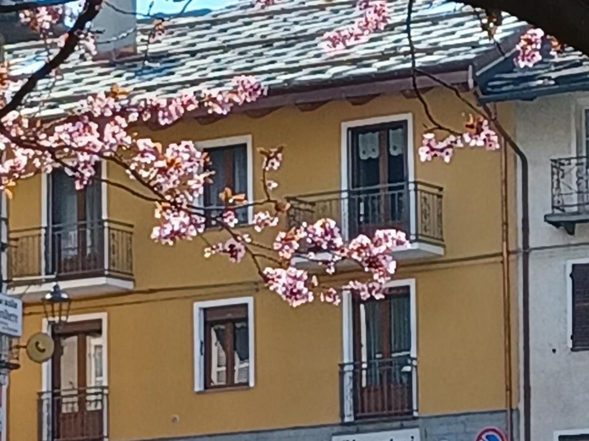 Ferienwohnung Il Larice Salbertrand Exterior foto